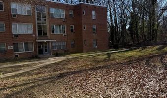 514 RIDGE Rd SE 111, Washington, DC 20019