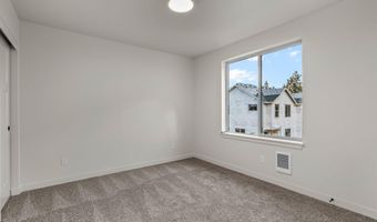 477 SE Roosevelt Ave, Bend, OR 97702