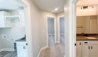 141 S Shay Rd, Andover, KS 67002