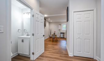 2033 N BENTALOU St, Baltimore, MD 21216
