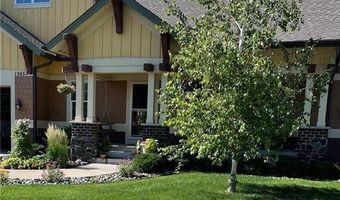 15653 Cobblestone Lake Pkwy, Apple Valley, MN 55124