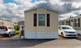 60 West Dr, East Providence, RI 02916