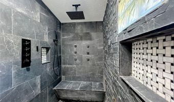 13426 PALM Dr, Astatula, FL 34705