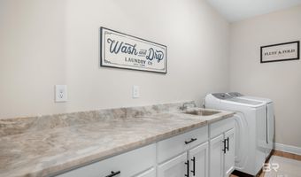 2104 Cate Ct, Bay Minette, AL 36507