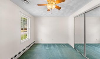 17 Doire Rd, Cumberland, RI 02864
