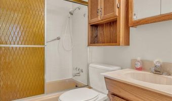 925 Yale Rd, Boulder, CO 80305