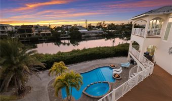 313 HAMMOCK Cir, Anna Maria, FL 34216