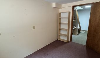 11 Olympic Dr, Danbury, CT 06810