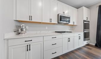 6915 Elysian Valley Ave, Las Vegas, NV 89113