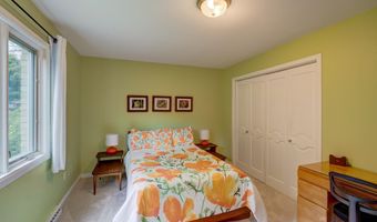 5498 Jan Dr, Fitchburg, WI 53711