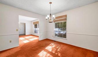 1115 Dutch Mill Dr, Ballwin, MO 63011