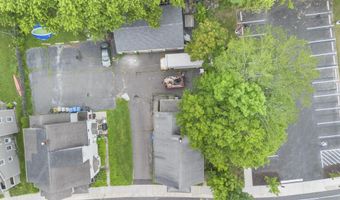 18 Park St, Bristol, CT 06010
