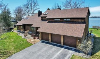 1360 Windmill Point Rd, Alburgh, VT 05440