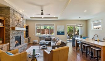 2631 NW Boulder Ridge Loop, Bend, OR 97703