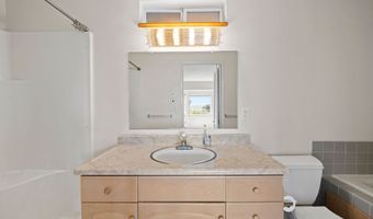 285 WALDORF Pl, Astoria, OR 97103