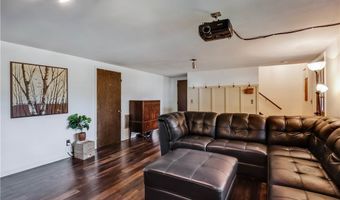 1103 Mulberry Dr, Altoona, WI 54720