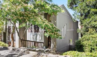 349 Ravenwood Pl, Ashland, OR 97520