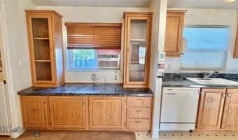 811 Golden W Dr, Belgrade, MT 59714