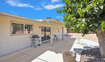 14204 Crow Rd, Apple Valley, CA 92307