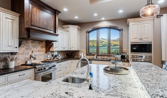29 WHITE POINT Rd, Cora, WY 82925