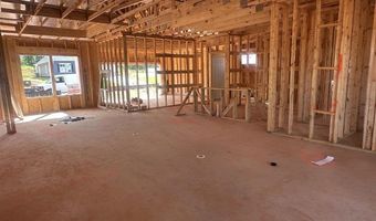 139 Hunter Ridge Dr, Boiling Springs, SC 29316
