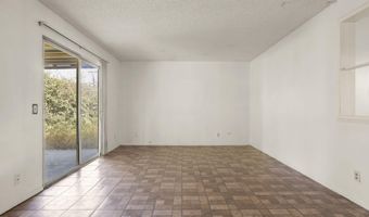 1543 Mobil Ave, Camarillo, CA 93010