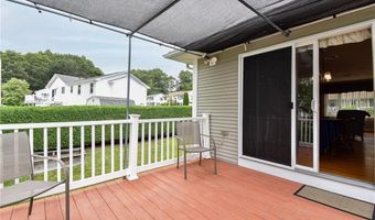 17 Middle St, North Providence, RI 02911