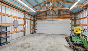 720 W Monroe St, Ainsworth, IA 52201