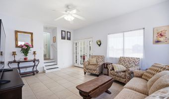 1703 N THORNTON Rd 214, Casa Grande, AZ 85122