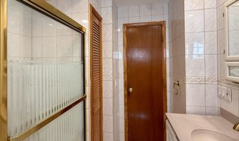 7 OBRIEN Ct, Bayonne, NJ 07002