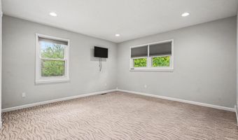 3949 S Michael Rd, Ann Arbor, MI 48103