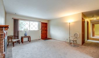 684 Sherwood Dr, Aurora, OH 44202