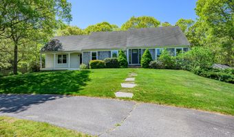 284 Bragg's Ln, Barnstable, MA 02630