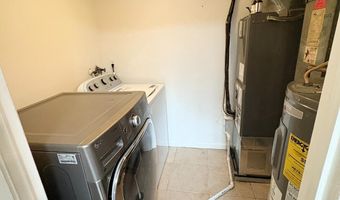 3813 SEGUNDO Pl D, Alexandria, VA 22309