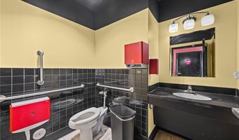 300 Park Point Dr, Accord, NY 14623