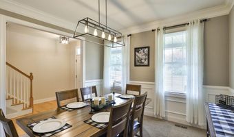 5543 REID Ln, Allentown, PA 18104