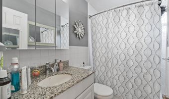 1225 KENNEDY Blvd 1D, Bayonne, NJ 07002