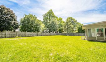 1641 Hillcrest Ave, Anderson, IN 46011