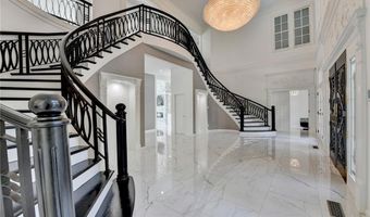 337 Lakeshore Dr, Berkeley Lake, GA 30096