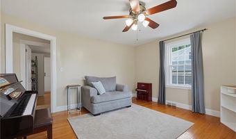 82 Leroy Dr, East Providence, RI 02915