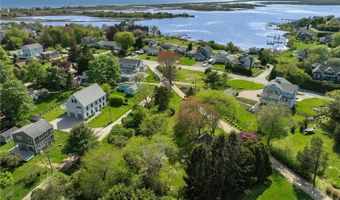 44 Kilburn St, Charlestown, RI 02813