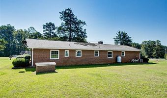 438 Sawyersville Rd, Asheboro, NC 27205