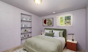 3208 CHEYENNE St, Cheyenne, WY 82001