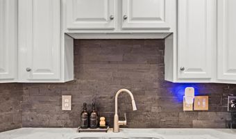 321 Pinnacle Pt, Andersonville, TN 37705