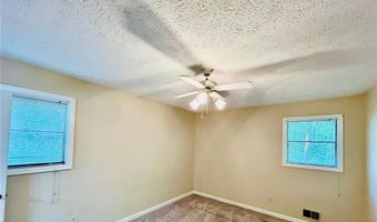 231 Lake Forest Dr, Acworth, GA 30102