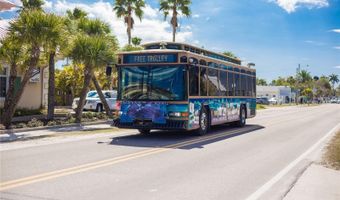 104 SUNSET Ln, Holmes Beach, FL 34217