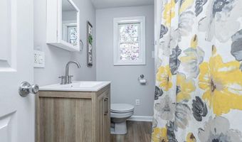 220 E WILLIAMS Ave, Barrington, NJ 08007