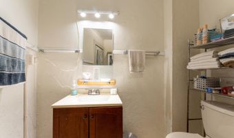 19 Cottage St, Bar Harbor, ME 04609