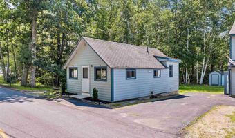 7 Roberts Cove Rd, Alton, NH 03809