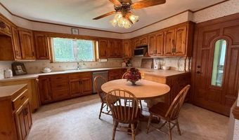 1388 Midline Rd, Amsterdam, NY 12010